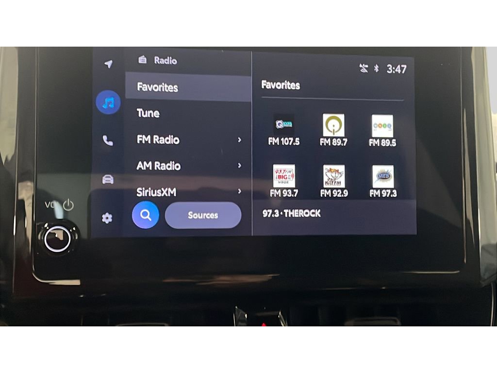 Used 2025 Toyota Corolla SE image 12