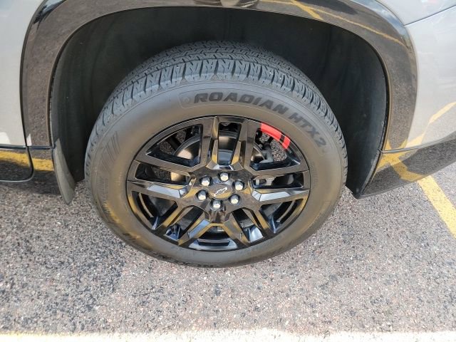 Certified 2023 Chevrolet Traverse Premier w/ Redline Edition image 7