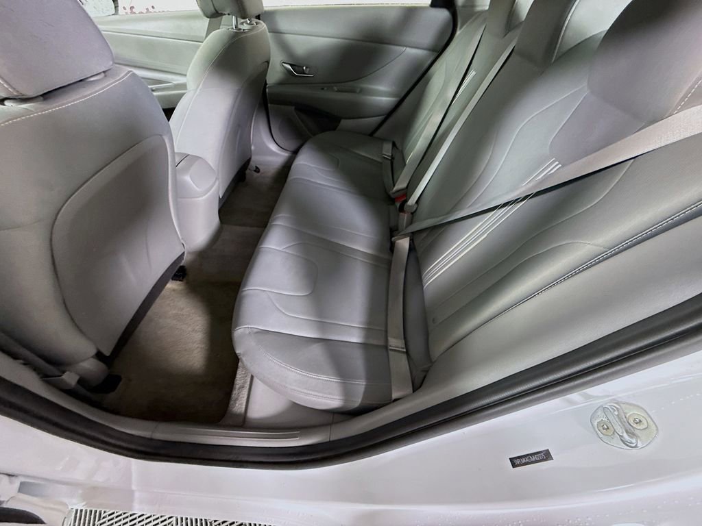 Certified 2021 Hyundai Elantra SEL FWD image 26