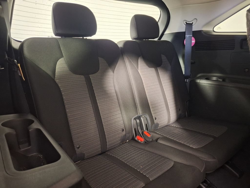 Used 2022 Kia Sorento LX FWD image 29