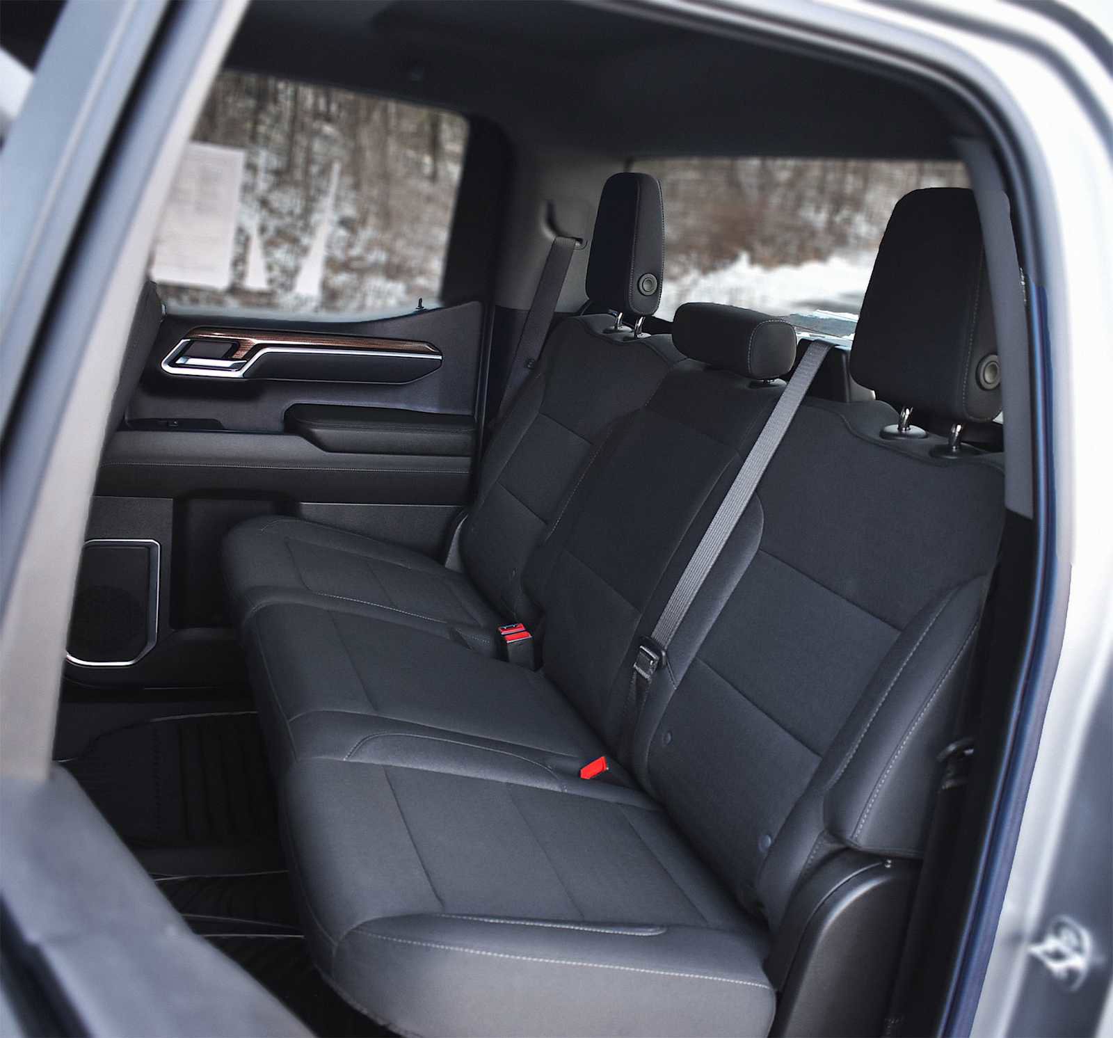 Used 2025 Chevrolet Silverado 1500 LT image 11