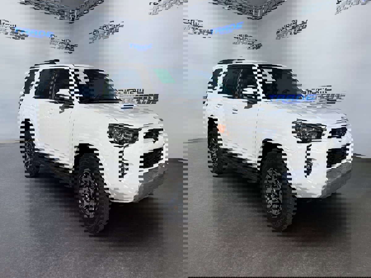 Used 2024 Toyota 4Runner TRD Off-Road Premium image 3