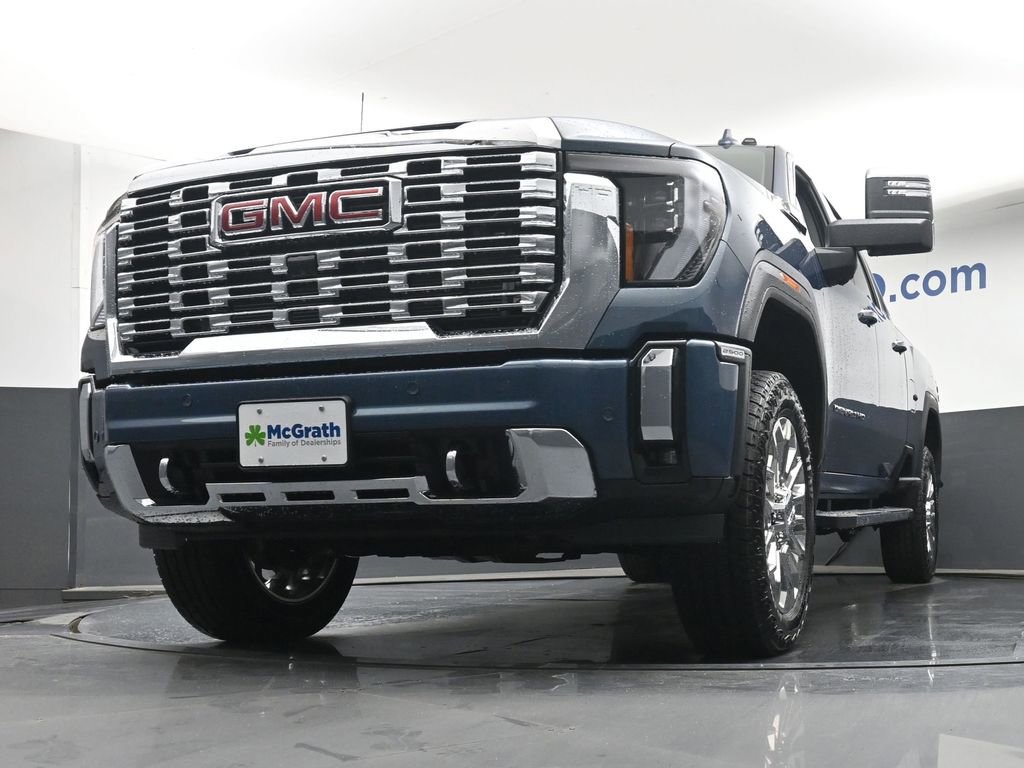 New 2026 GMC Sierra 2500 Denali w/ Technology Package AWD/4WD image 6
