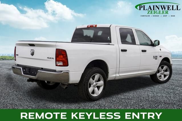Used 2022 RAM 1500 Classic SLT image 3