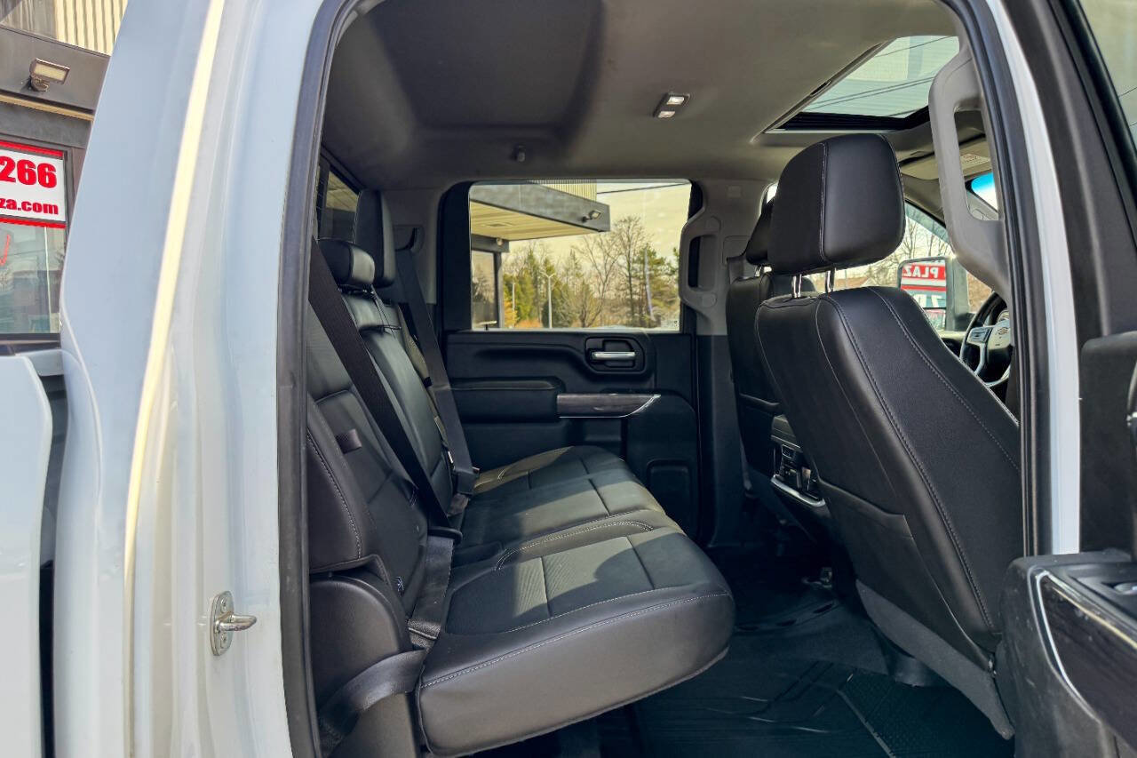 Used 2020 Chevrolet Silverado 3500 LTZ w/ LTZ Plus Package image 18