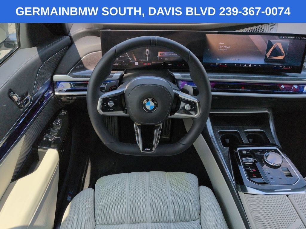 Certified 2025 BMW 760i xDrive AWD/4WD image 17