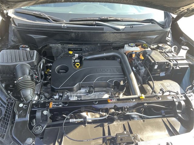 Used 2024 GMC Terrain SLT image 29