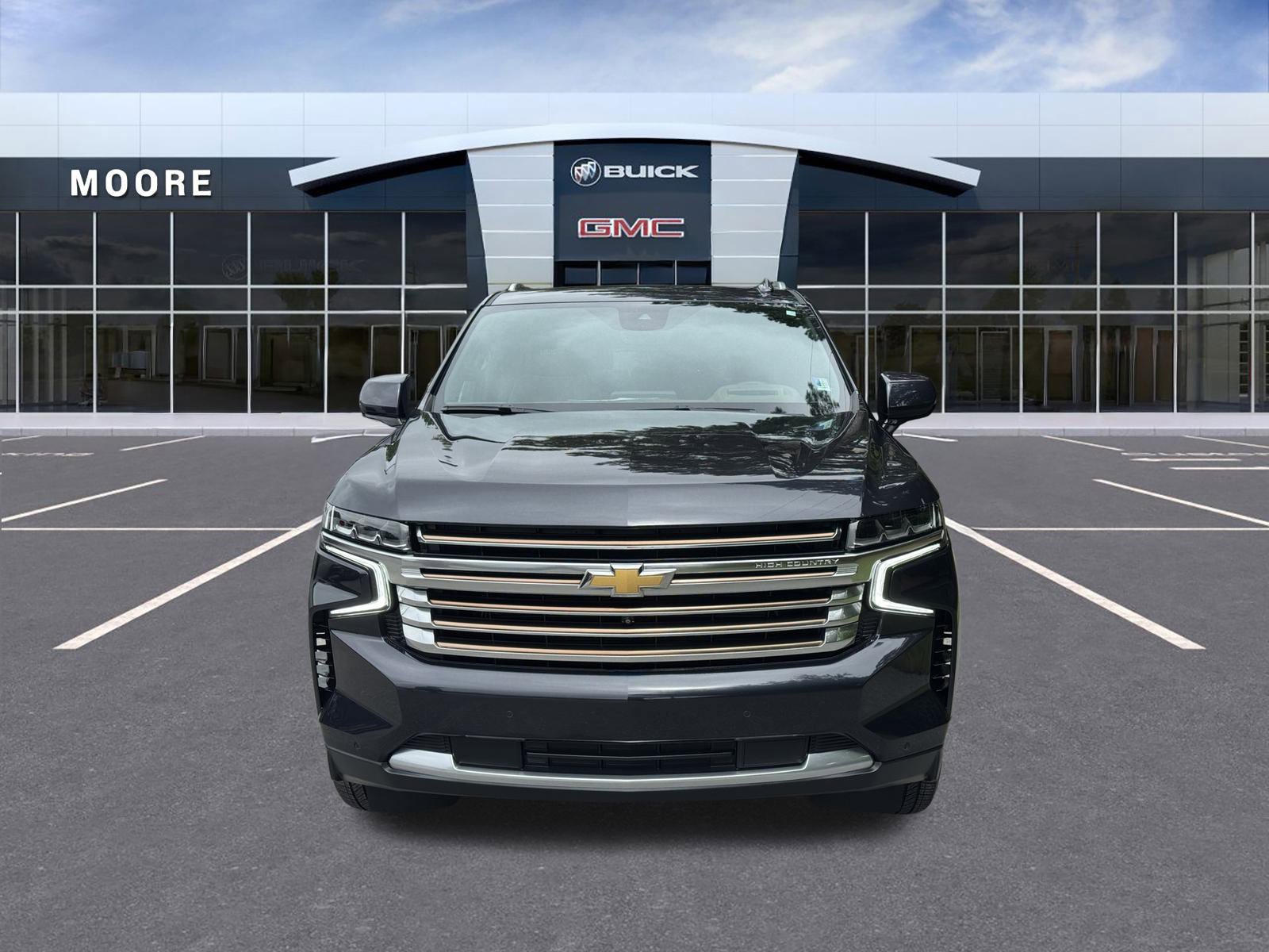 Used 2023 Chevrolet Tahoe High Country image 2