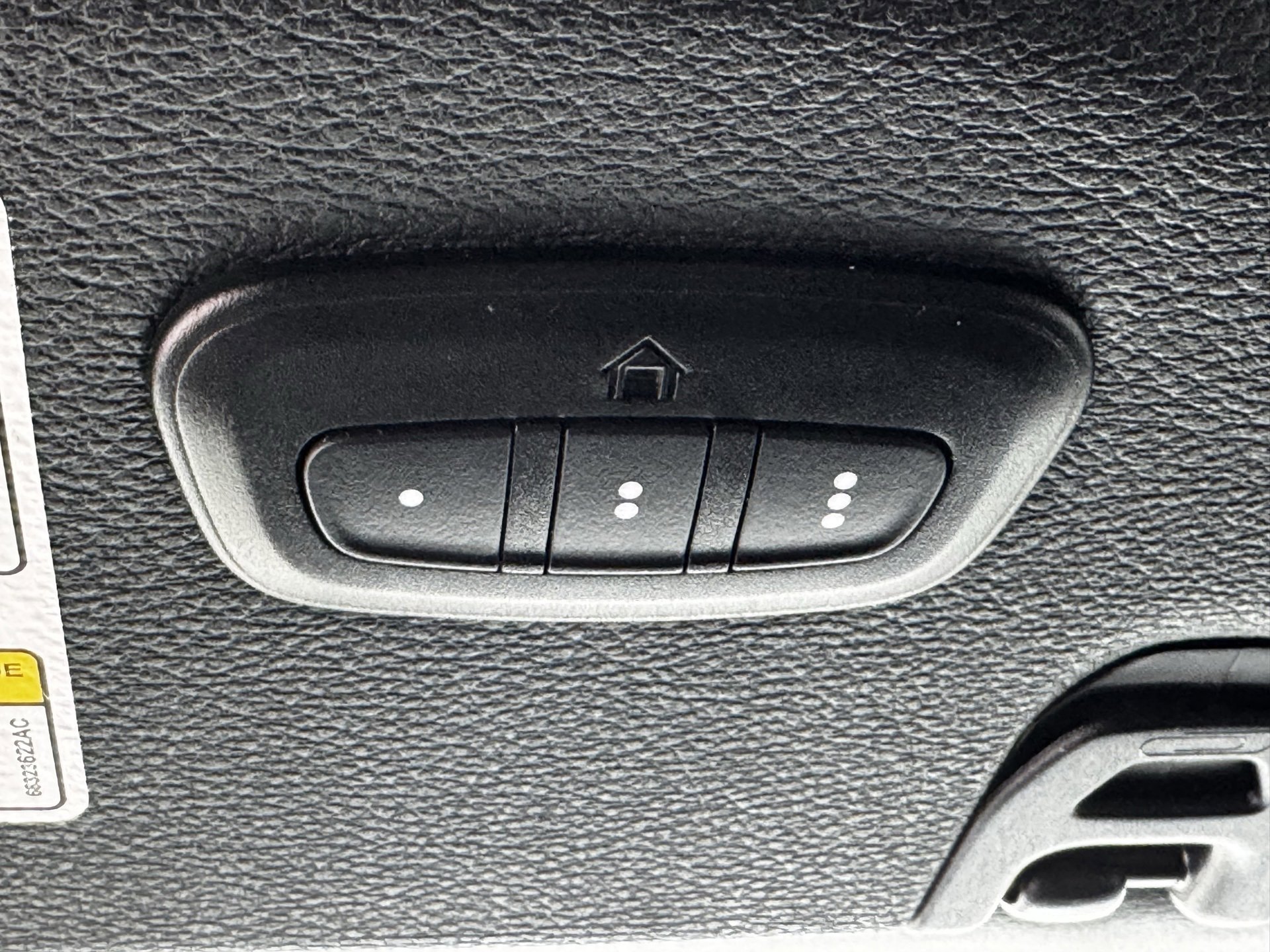 Used 2023 Jeep Wrangler Unlimited Rubicon w/ Cold Weather Group image 29