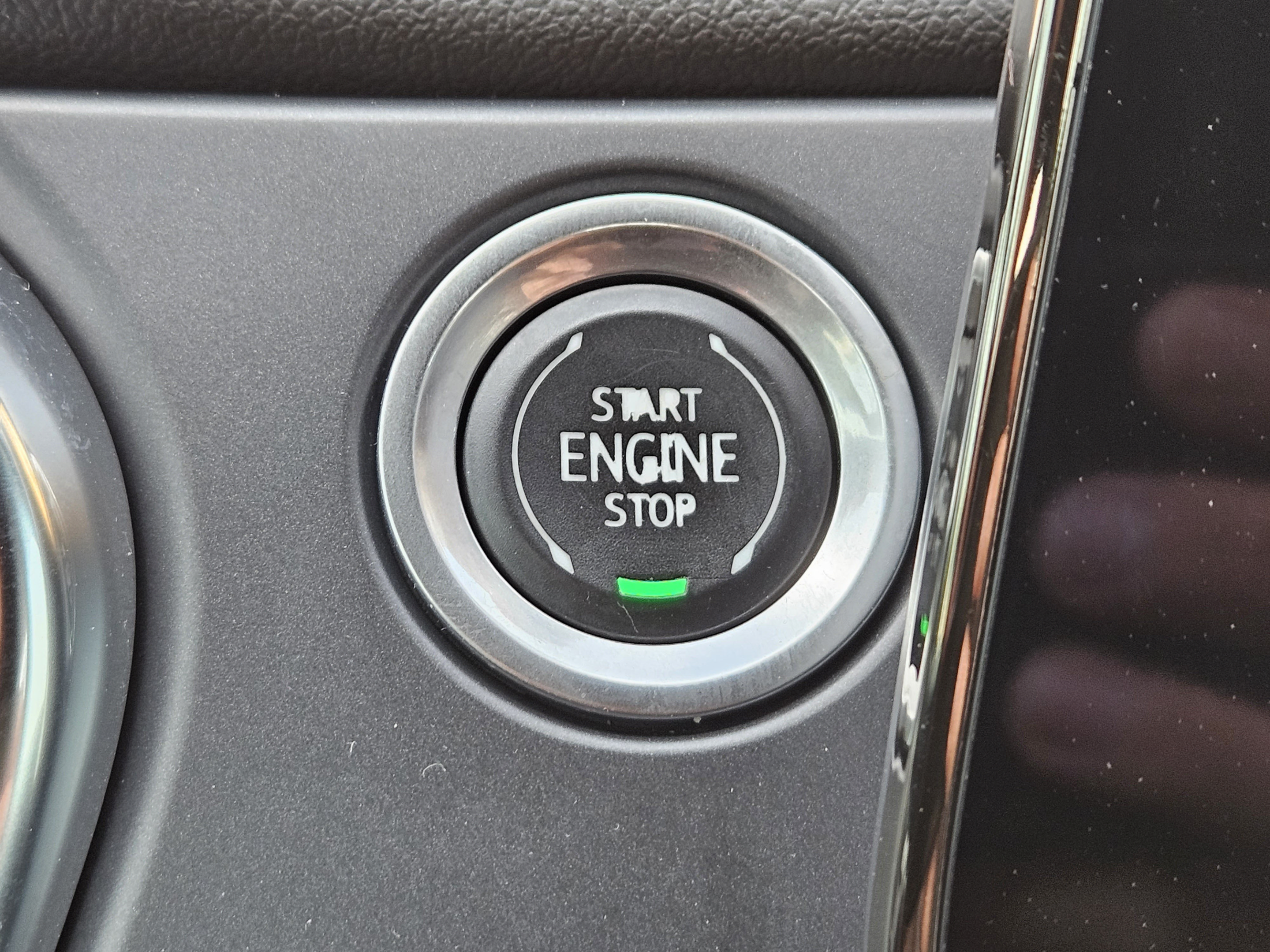 Used 2023 Chevrolet Blazer RS w/ Enhanced Convenience Package FWD image 19