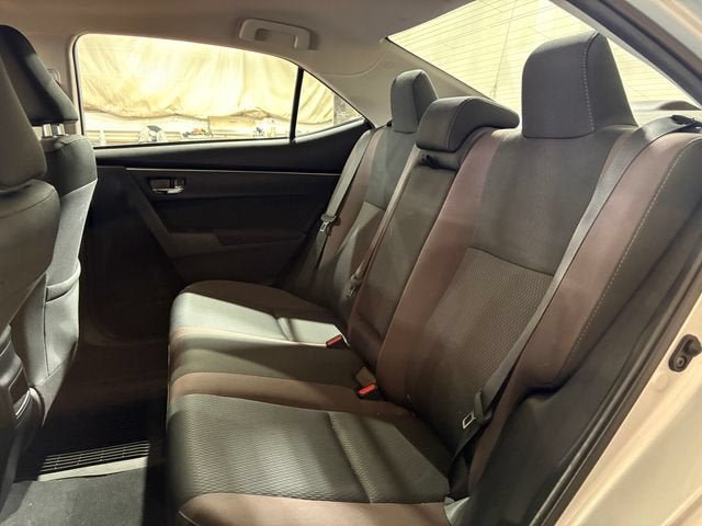 Certified 2018 Toyota Corolla LE FWD image 15