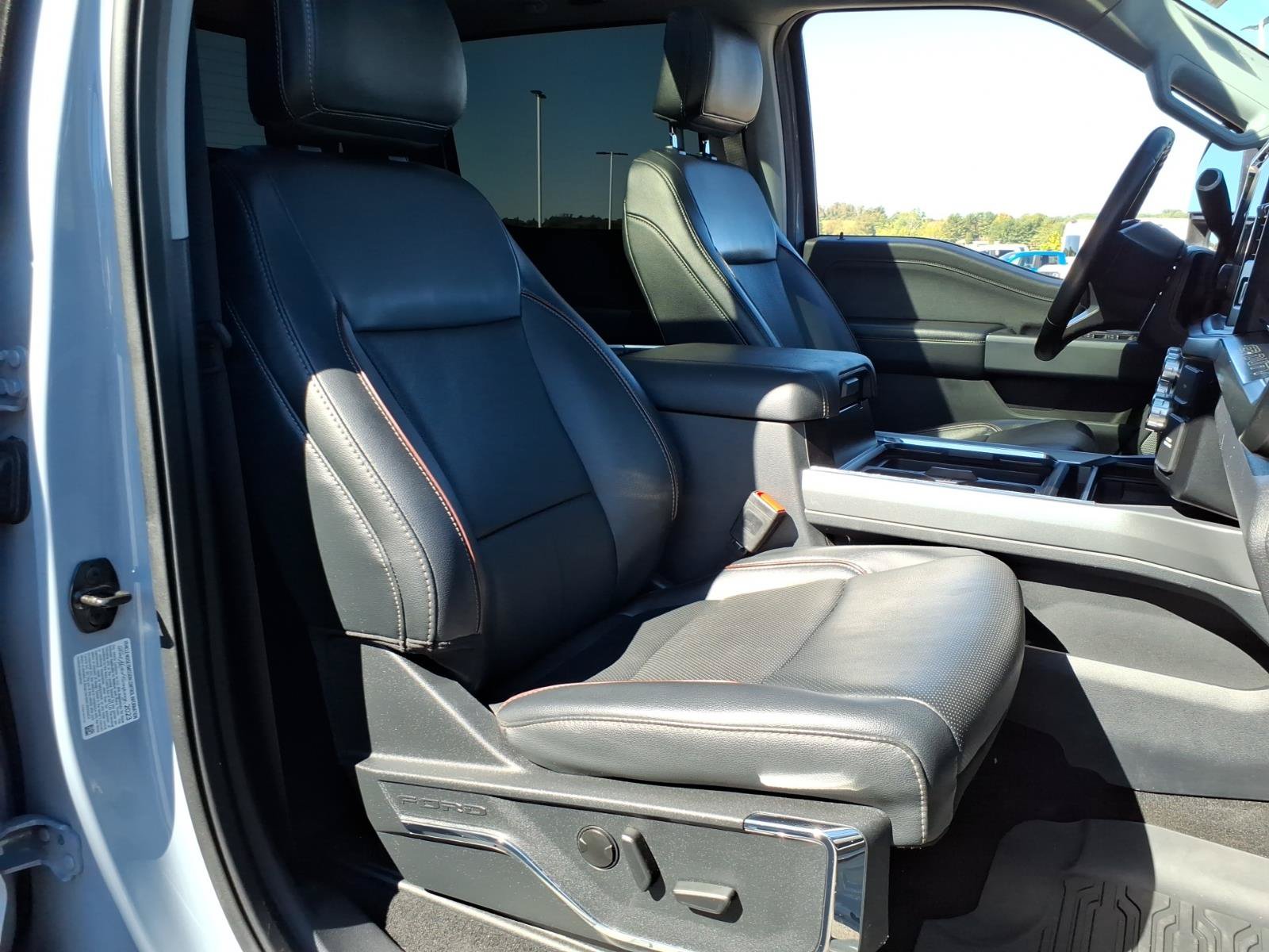 Used 2024 Ford F350 Lariat w/ Lariat Ultimate Package AWD/4WD image 8