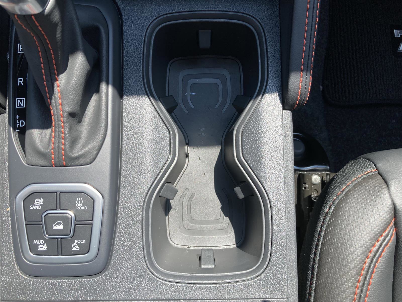 New 2026 Nissan Frontier PRO-4X w/ Pro Premium Package image 17