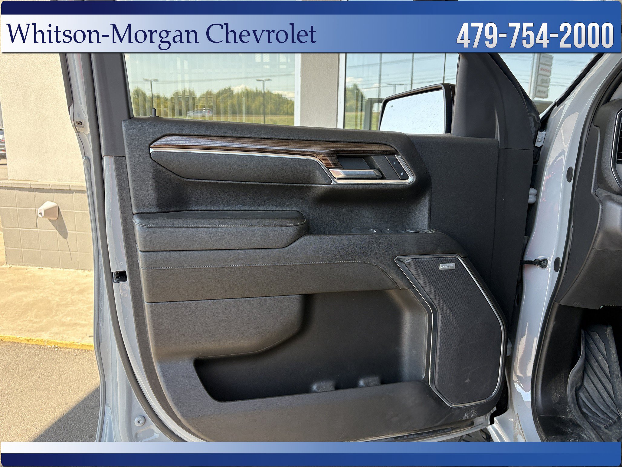 Used 2024 Chevrolet Silverado 1500 LT Trail Boss w/ Convenience Package II AWD/4WD image 11