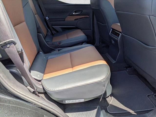 Certified 2025 Lexus GX 550 w/ Accessory Package (Z1) AWD/4WD image 19