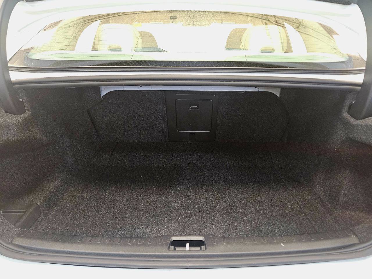 Used 2021 Volvo S60 T5 Momentum w/ Climate Package image 31