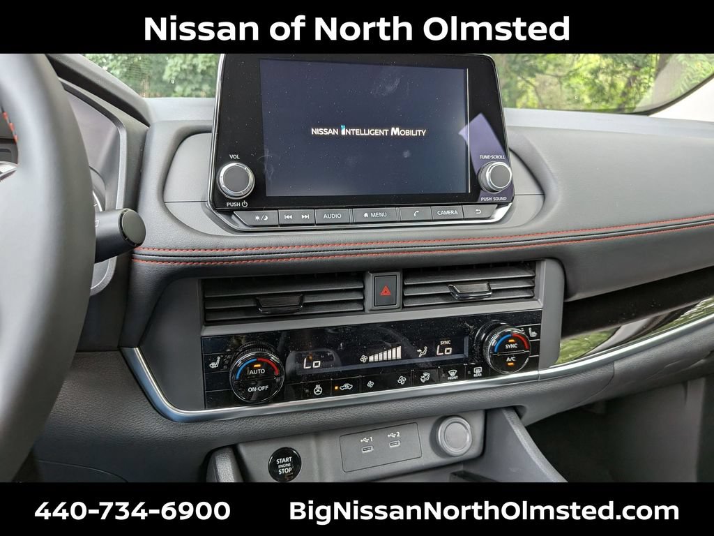 New 2026 Nissan Rogue SV w/ Rock Creek Premium Package AWD/4WD image 16