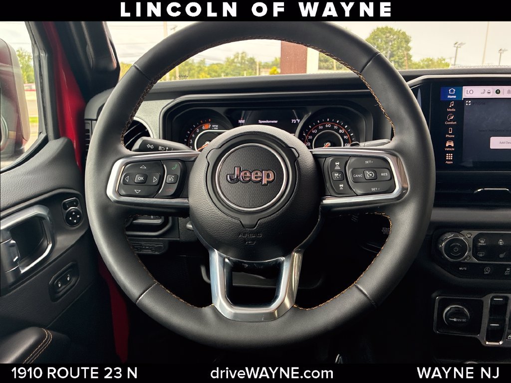 Used 2024 Jeep Wrangler Unlimited Sahara AWD/4WD image 23