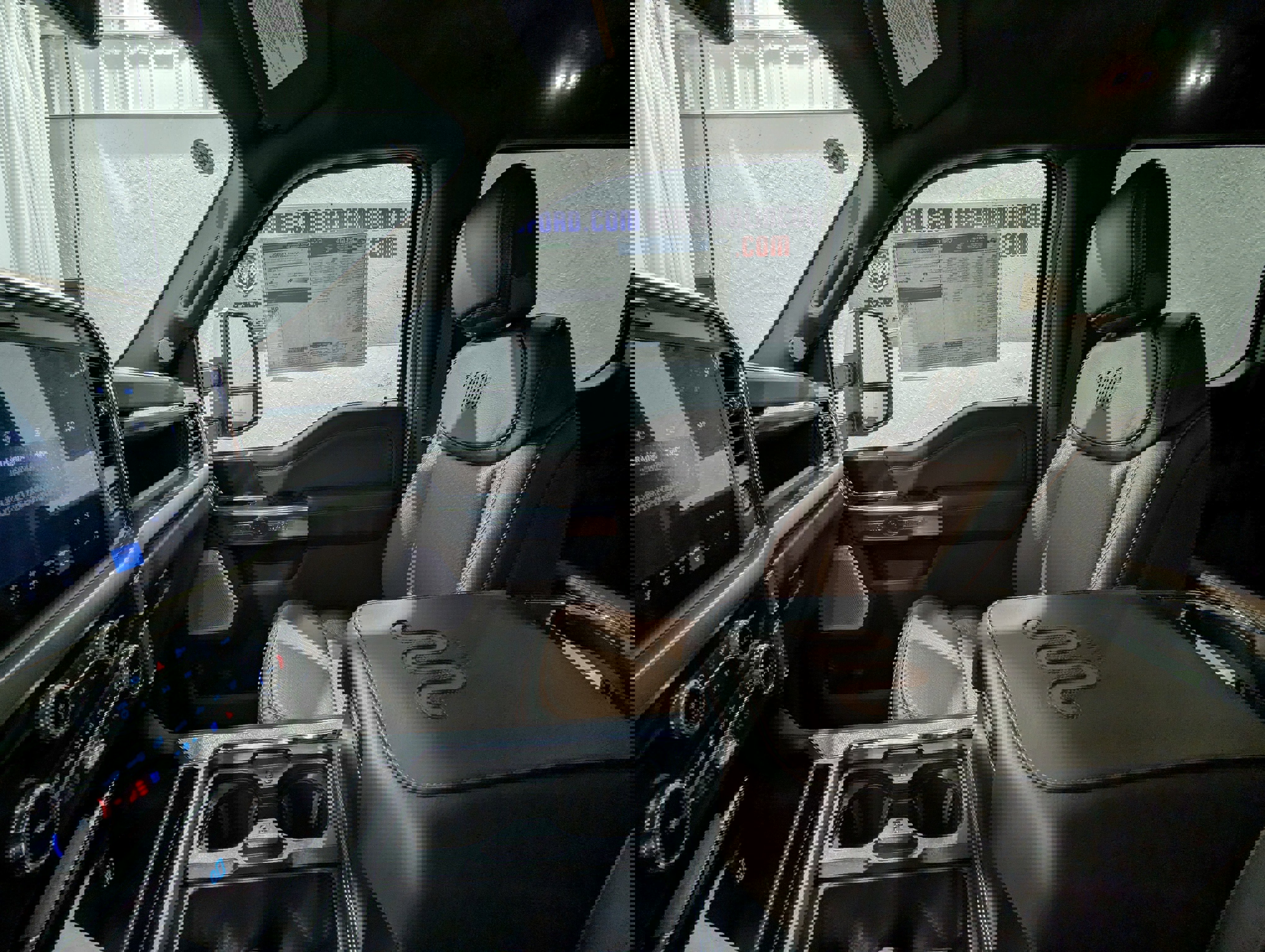 New 2025 Ford F350 King Ranch w/ Chrome Package image 28