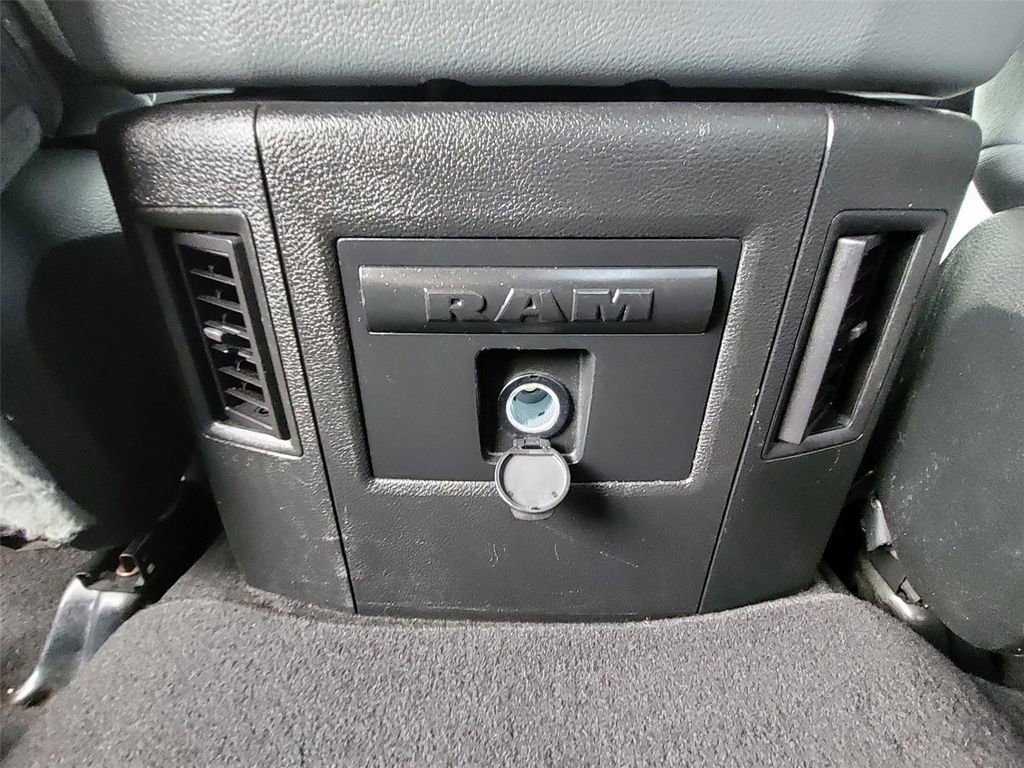 Used 2018 RAM 1500 Big Horn image 12