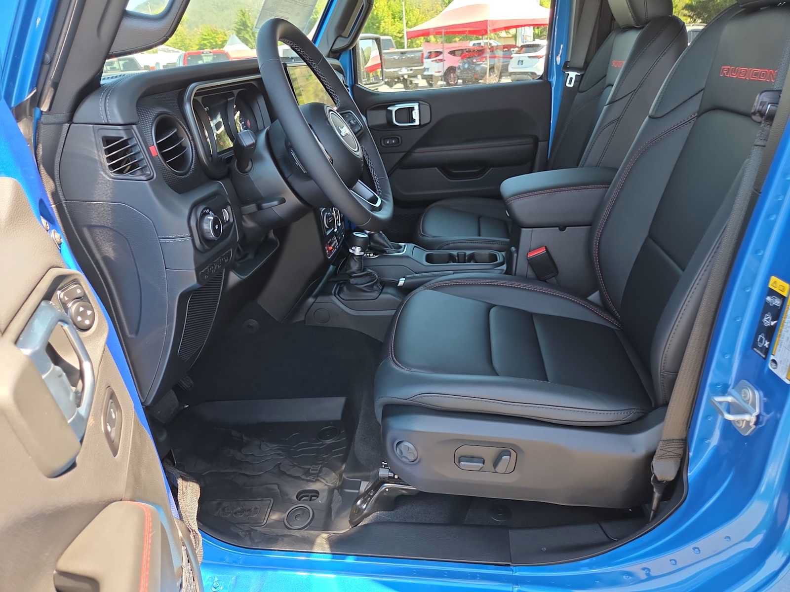 New 2026 Jeep Wrangler Unlimited Rubicon AWD/4WD image 19
