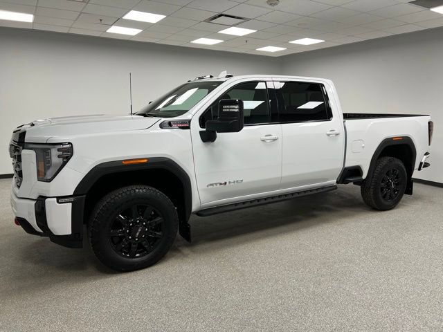 Used 2025 GMC Sierra 3500 AT4 w/ AT4 Premium Plus Package image 6