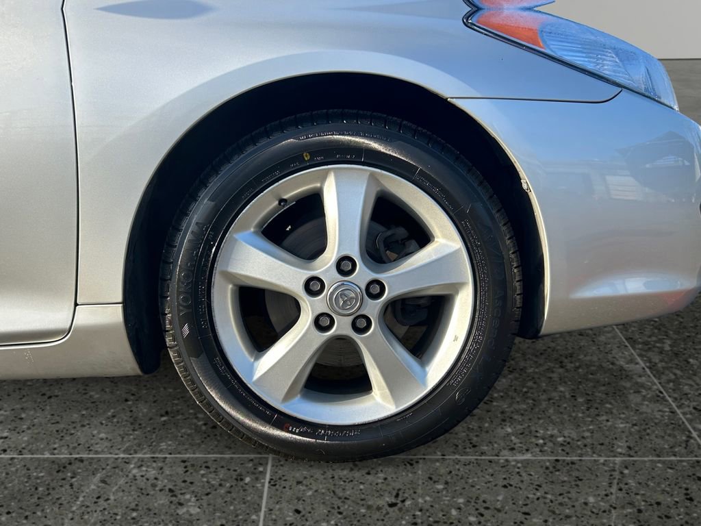 Used 2004 Toyota Solara SLE image 9