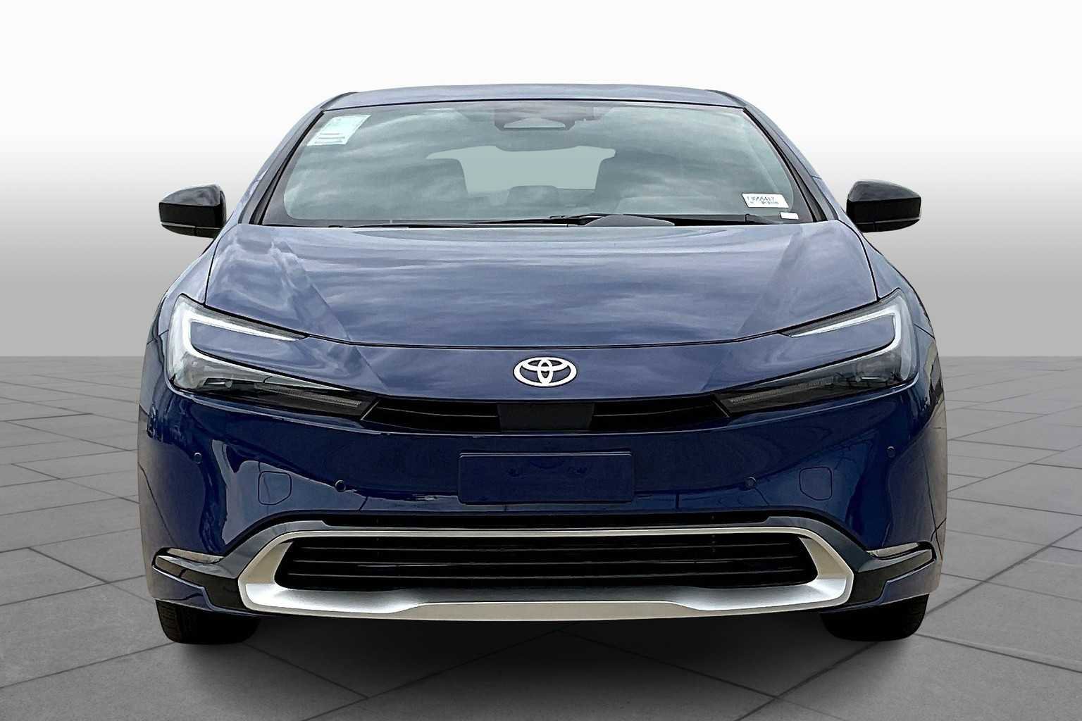 New 2026 Toyota Prius Plug-In Hybrid image 3