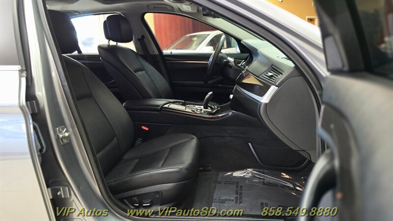 Used 2012 BMW 528i Sedan RWD image 17