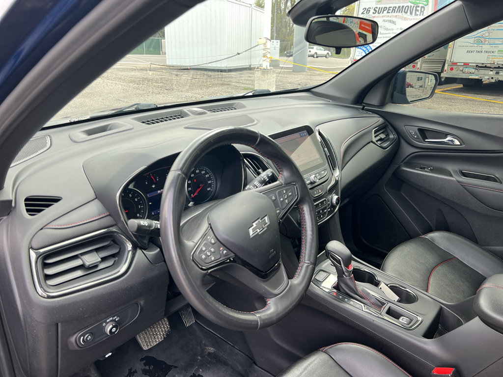 Used 2022 Chevrolet Equinox RS w/ RS Leather Package image 20