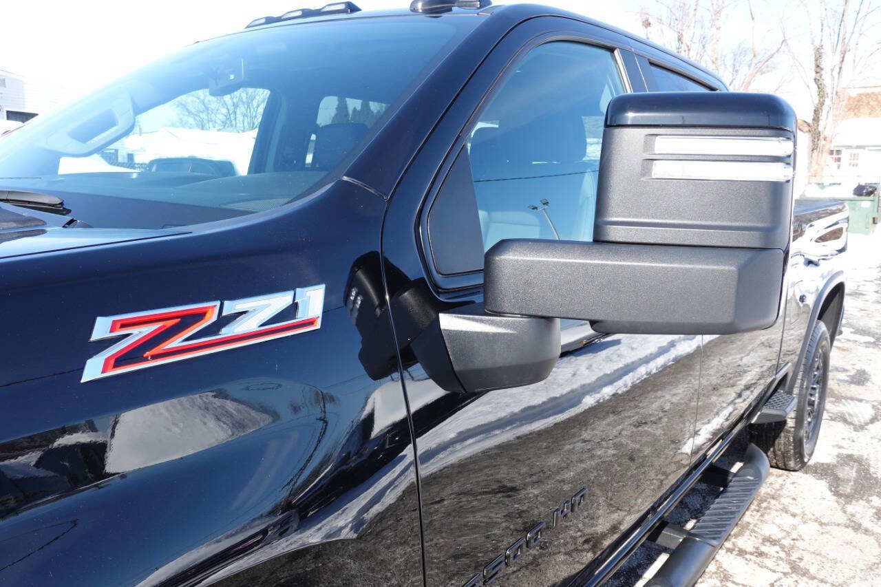 Used 2023 Chevrolet Silverado 2500 LT w/ True North Edition AWD/4WD image 7