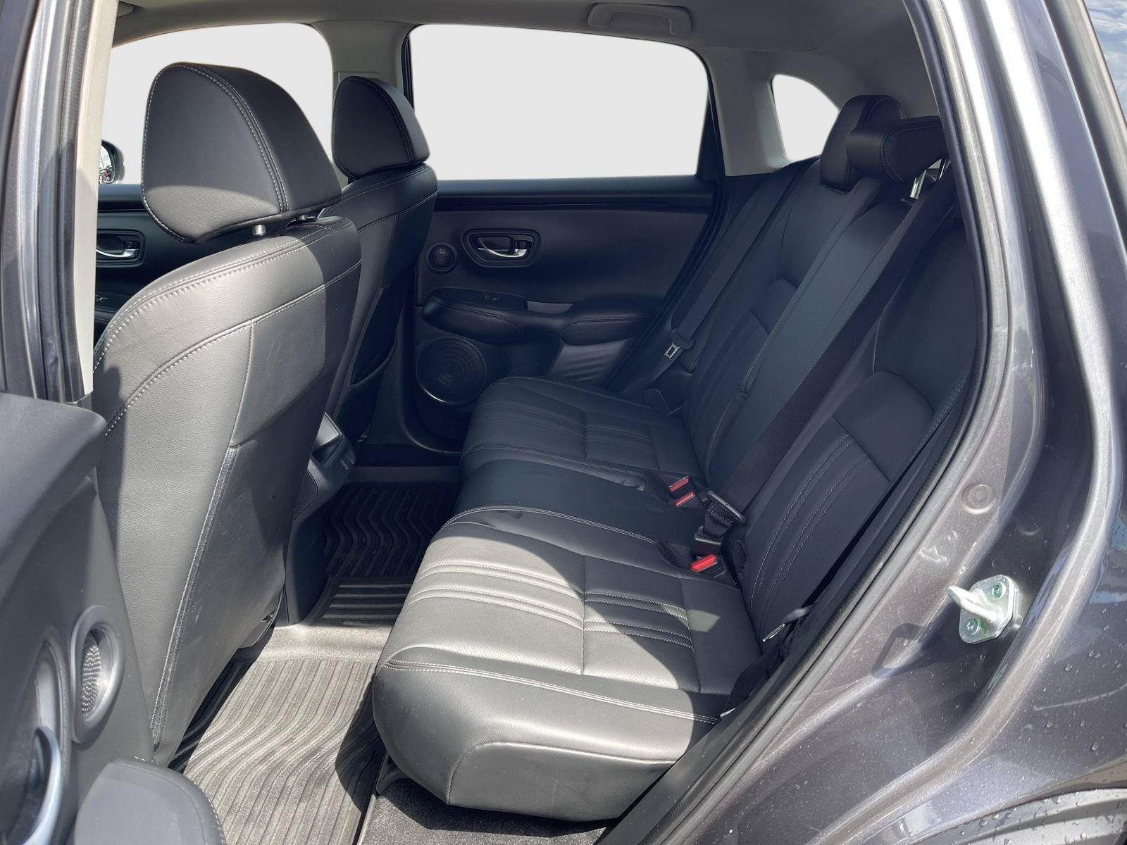 Used 2025 Honda HR-V EX-L image 15
