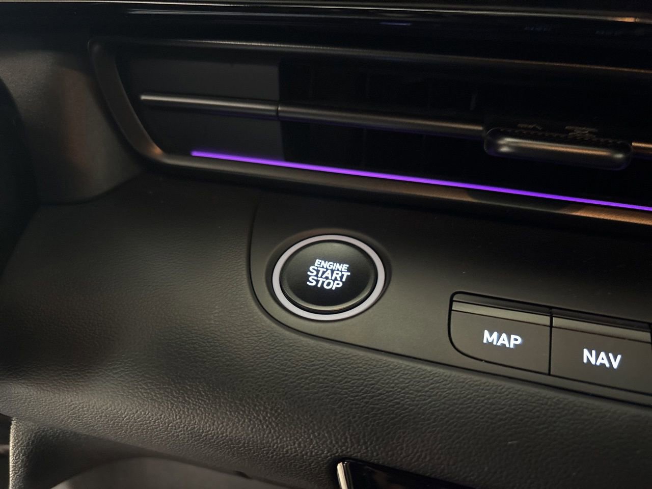 Used 2025 Hyundai Elantra N image 20