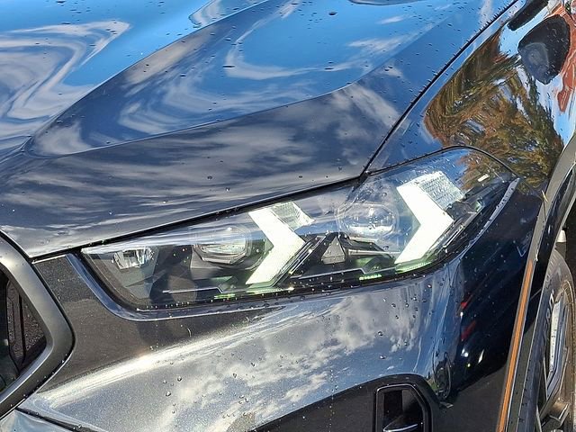 New 2026 BMW X6 xDrive40i image 9