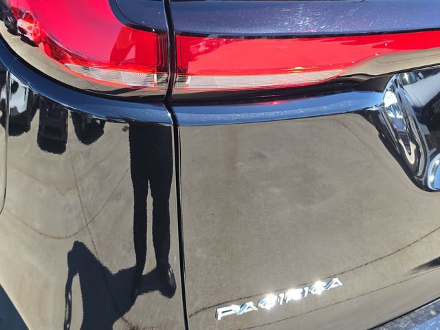 Used 2025 Chrysler Pacifica Select FWD image 38