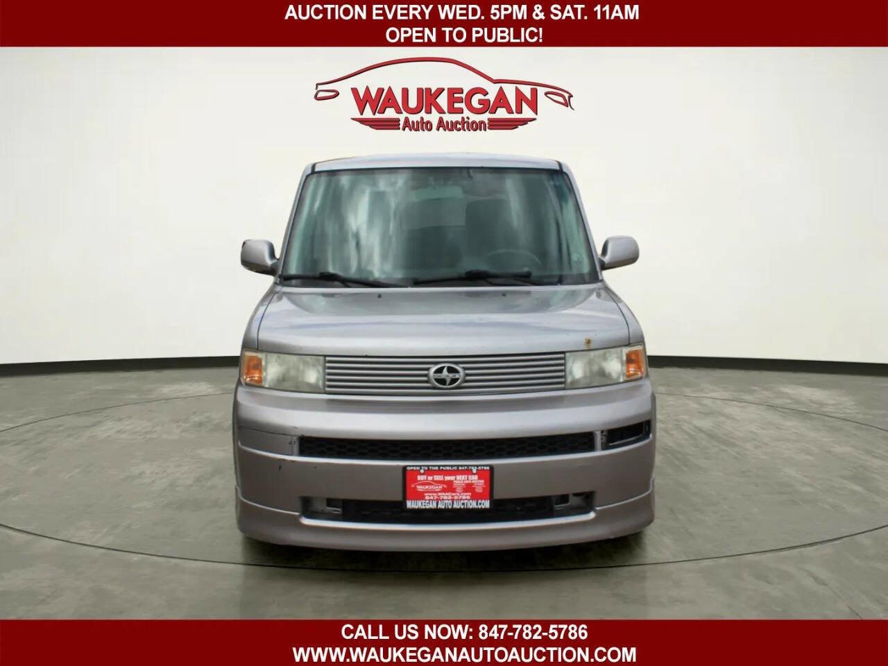 Used 2006 Scion xB FWD image 2