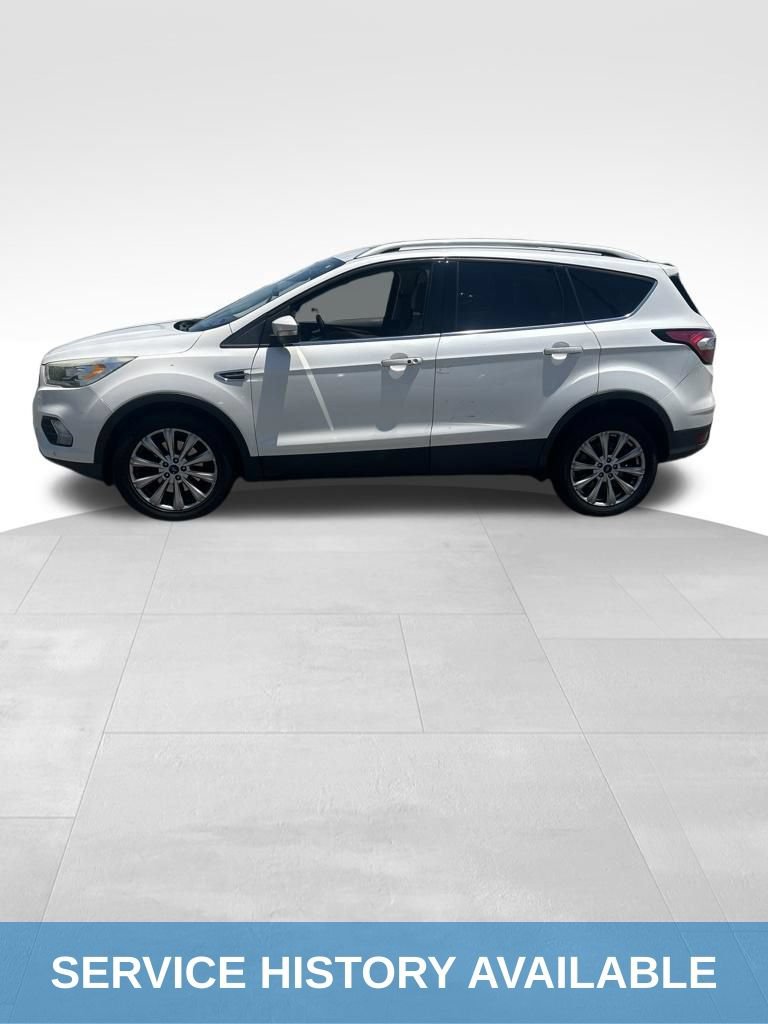 Used 2017 Ford Escape Titanium w/ Equipment Group 301A AWD/4WD image 3