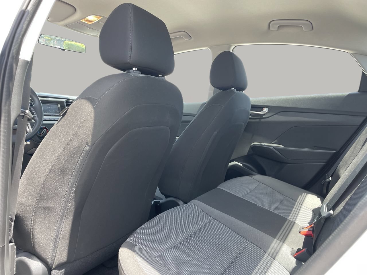 Used 2020 Hyundai Accent SE FWD image 15