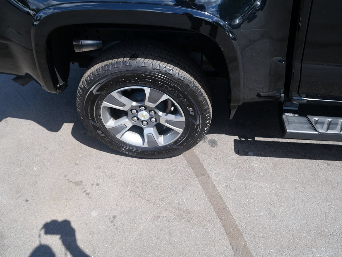 Used 2020 Chevrolet Colorado Z71 AWD/4WD image 33