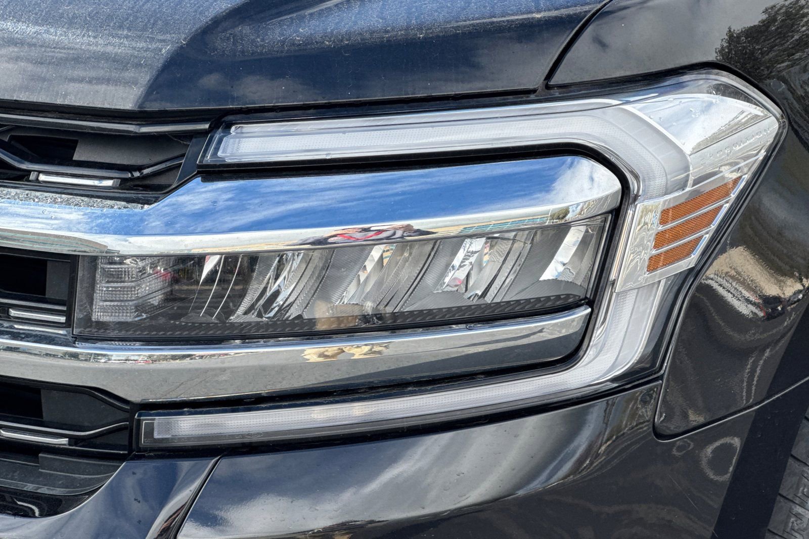 Used 2024 Ford Expedition Limited image 55