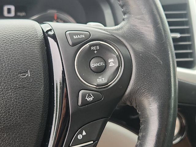 Used 2018 Honda Pilot Touring image 23