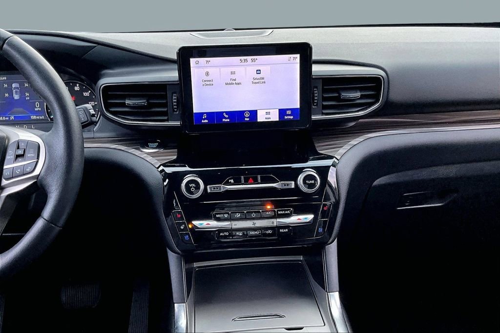 Used 2024 Ford Explorer Limited image 9