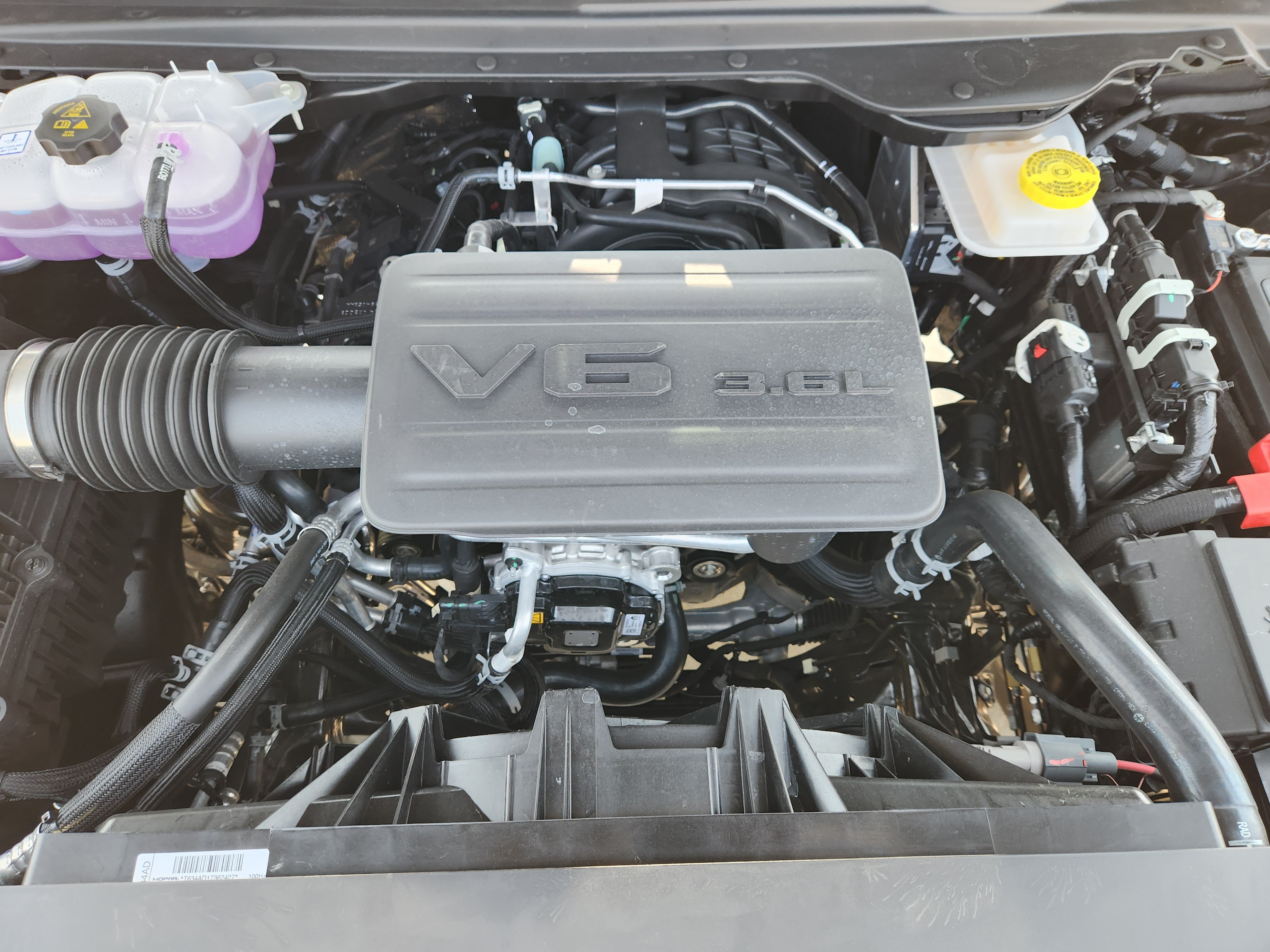 New 2026 RAM 1500 Express AWD/4WD image 20