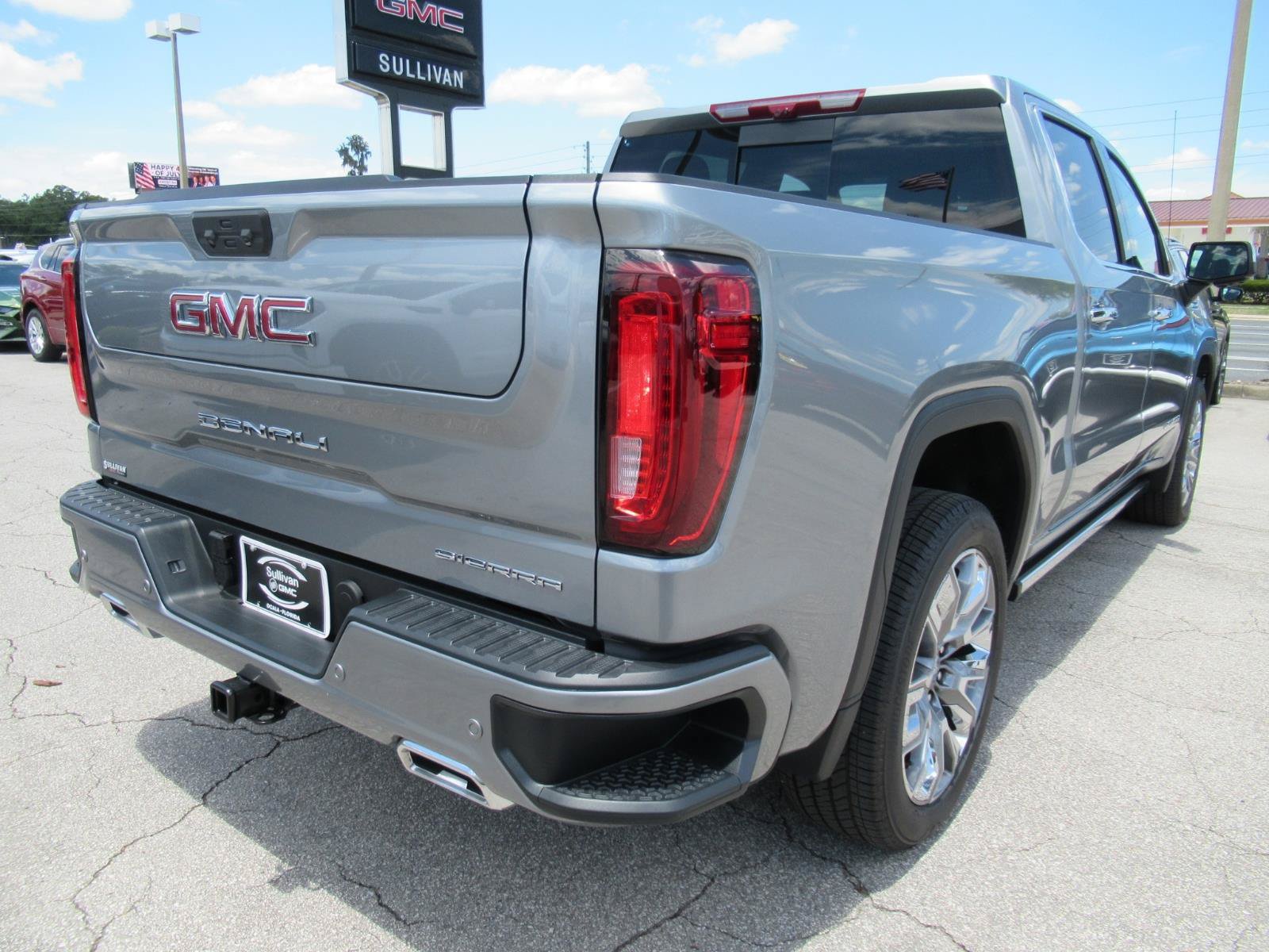 New 2026 GMC Sierra 1500 Denali w/ Denali Reserve Package AWD/4WD image 7