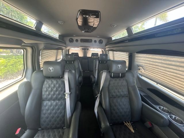 Used 2024 Ford Transit 150 Low Roof AWD image 8