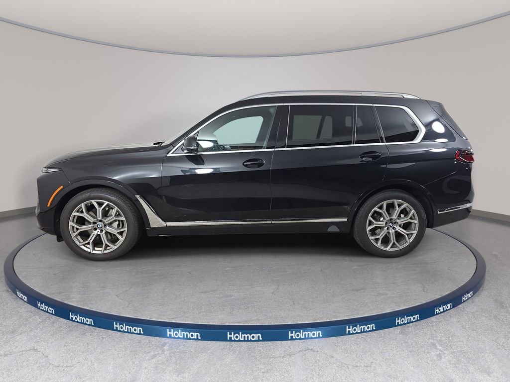 Used 2026 BMW X7 xDrive40i AWD/4WD image 9