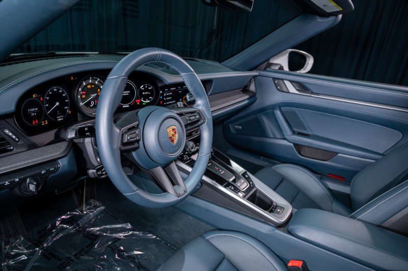 Used 2023 Porsche 911 Carrera 4S AWD/4WD image 20