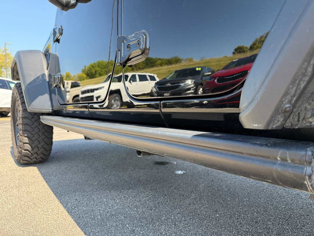 Used 2024 Jeep Wrangler Willys image 13