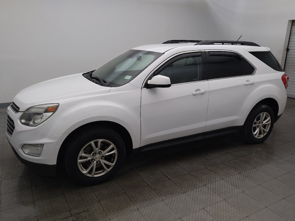 Used 2017 Chevrolet Equinox LT w/ Convenience Package FWD image 2