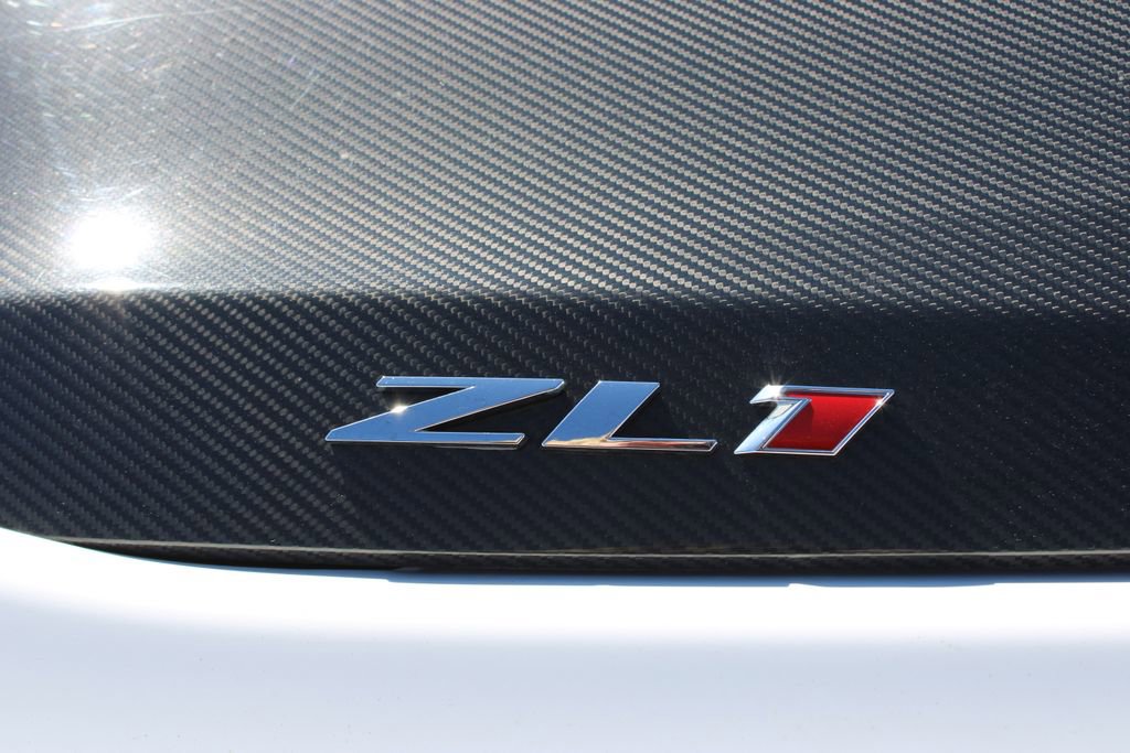 Used 2021 Chevrolet Camaro ZL1 image 13